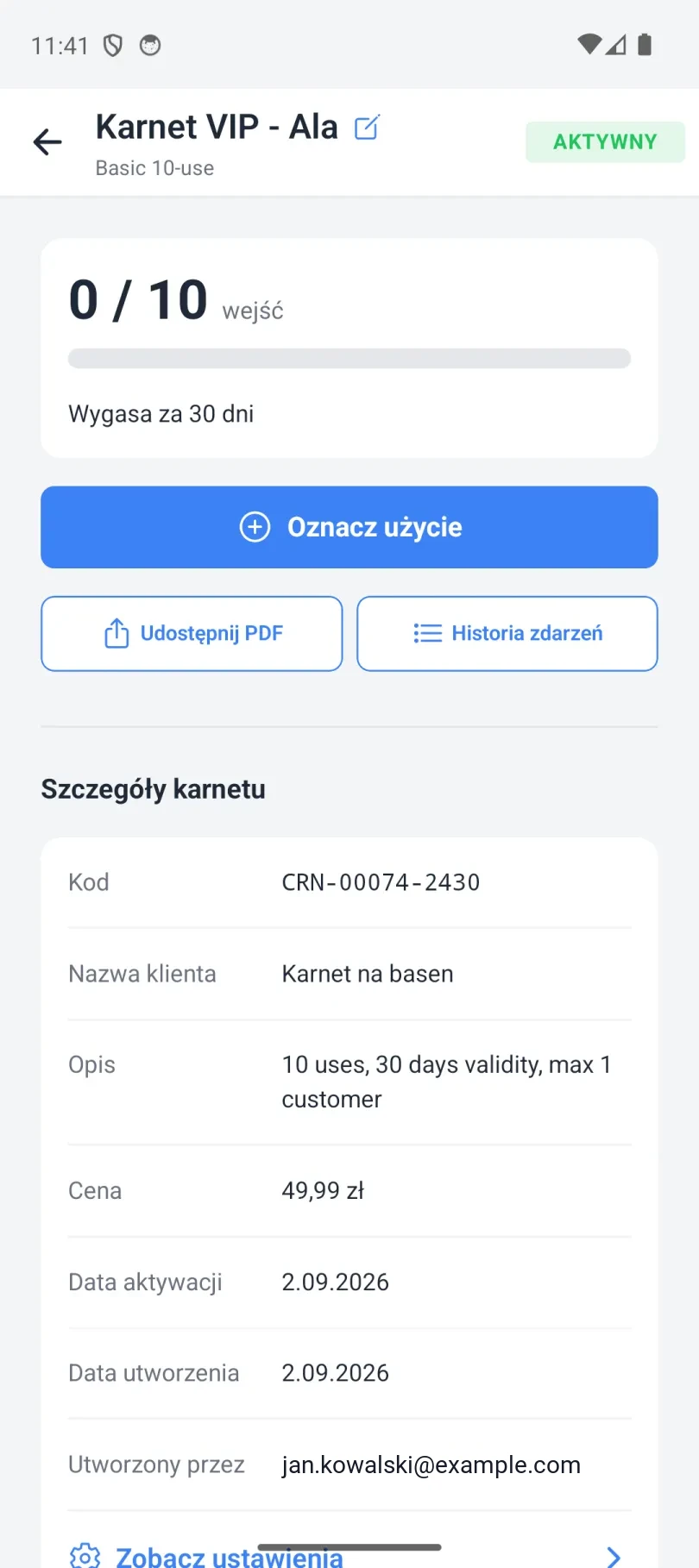 Szczegóły karnetu z nazwą organizacji, nazwą szablonu i nazwą klienta